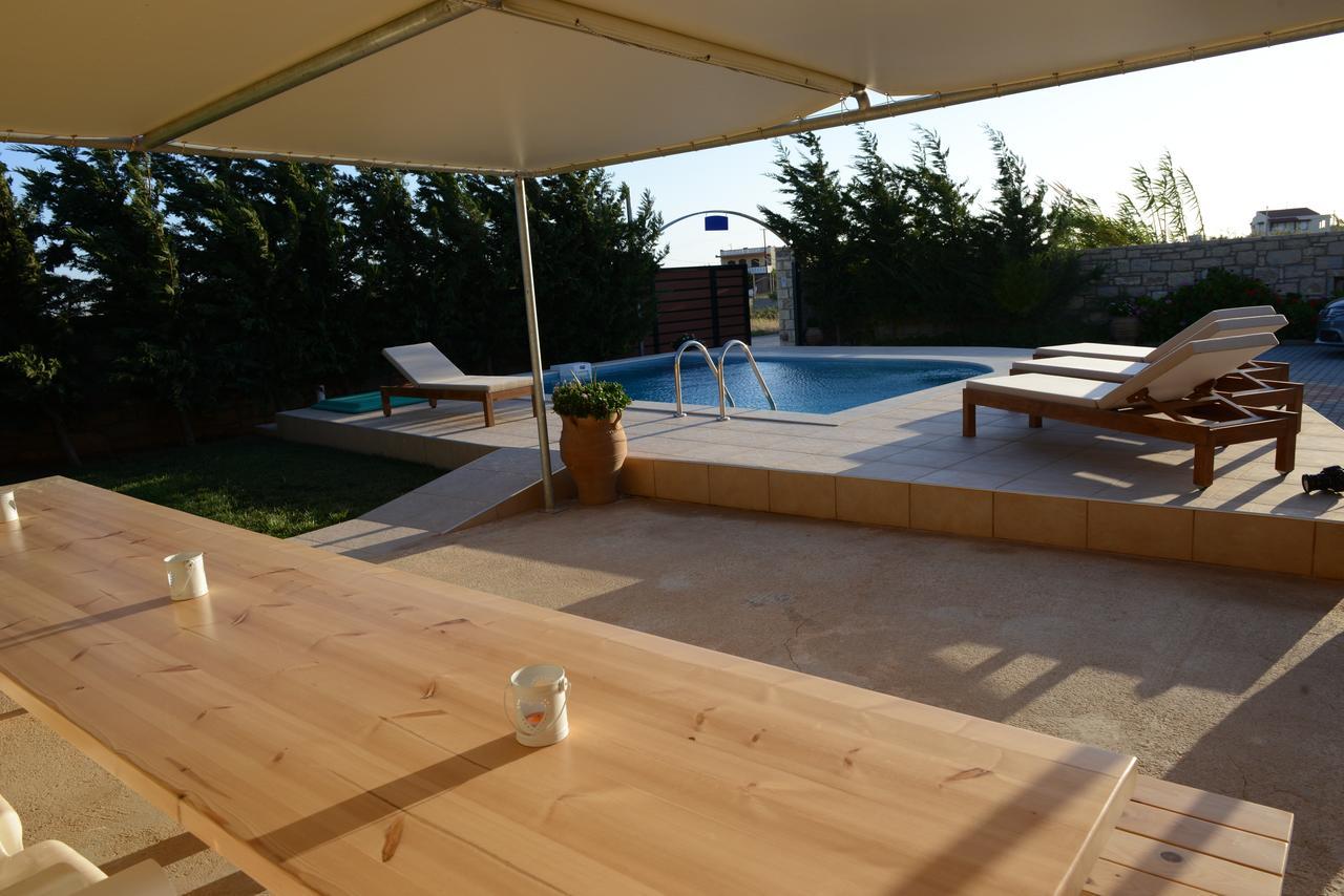 Elpidis Villa Kokkinos Pirgos Buitenkant foto